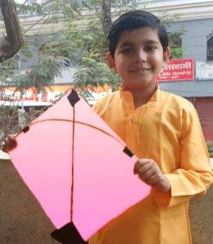 Vyom Thakkar recalls his first experience kite flying on Uttrayan - Vimarsana News