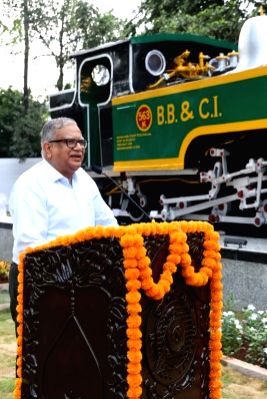 94-year-old loco, 'Little Red Horse' dazzles at Western Railway's revamped heritage lawn - Vimarsana News