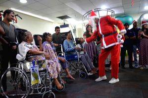 Wheelchair Salsa event held in Hyderabad to boost patients' morale - Vimarsana News