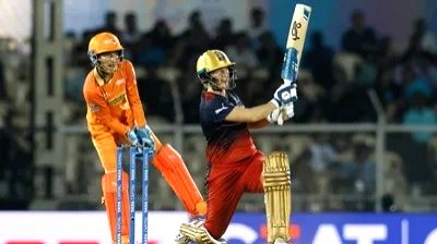WPL 2023: Sophie Devine blitzkrieg helps RCB thrash Gujarat Giants; Delhi Capitals seal playoffs spo - Vimarsana News