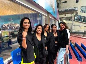 WPL 2024: Mary Kom, Kareena Kapoor Khan spotted watching Delhi Capitals and RCB match - Vimarsana News