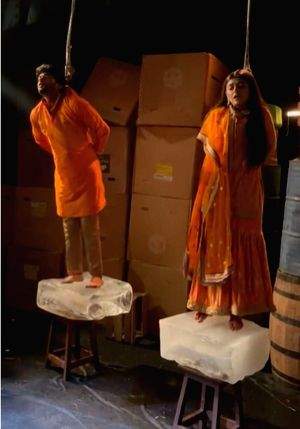 Yesha Rughani applied mustard oil, used hot water bag to pull off 'Rabb Se...' ice slab sequence - Vimarsana News