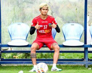 Young midfielder Jiteshwor Singh signs contract extension with Chennaiyan FC - Vimarsana News