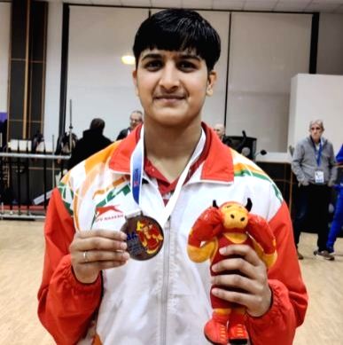 Youth World Boxing: Ravina strikes gold as India end campaign with 11 medals - Vimarsana News