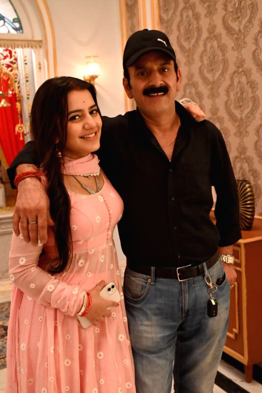 Aastha Sharma calls her father 'best friend': Can talk about anything under the sun - Vimarsana News