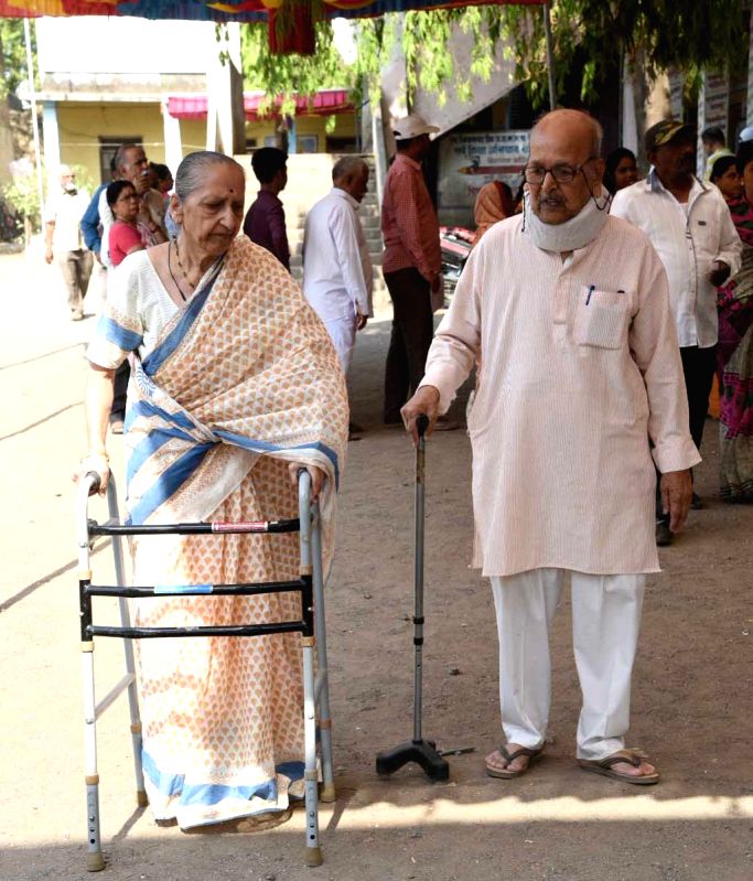 Senior citizens feel economic issues major concern for India - Vimarsana News
