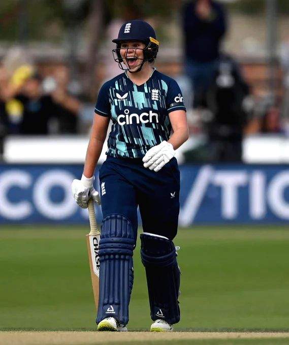 All-rounder Alice Davidson added to England Women's squad for Sri Lanka ODIs - Vimarsana News