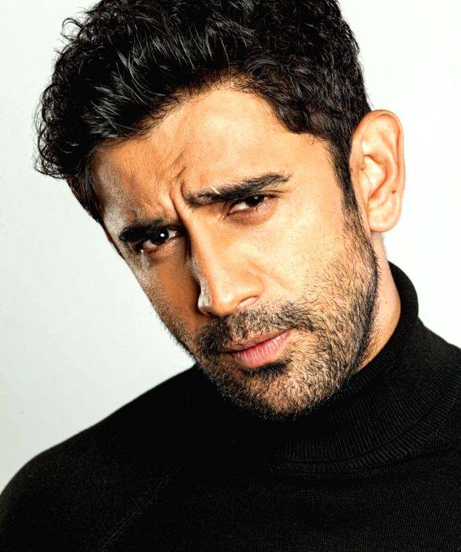 Amit Sadh's 'Duranga 2' character is ode to SRK's iconic role in 'Darr' - Vimarsana News