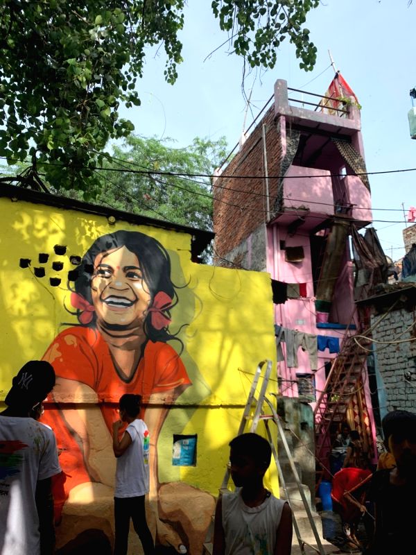 An open canvas: When a young woman goes public with art - Vimarsana News