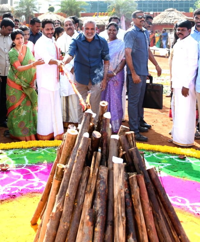 Andhra Pradesh CM, wife participate in Sankranti celebrations - Vimarsana News