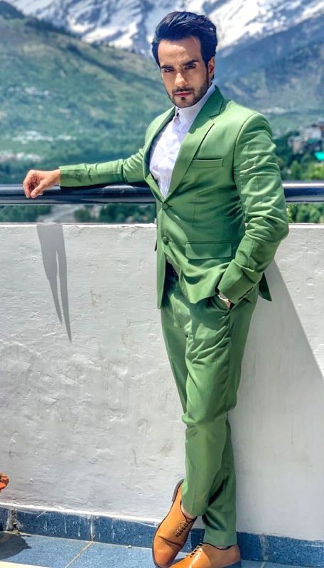 Angad Hasija happy to be back on Hindi TV after 4 years with 'Ziddi Dil Mane Na' - Vimarsana News