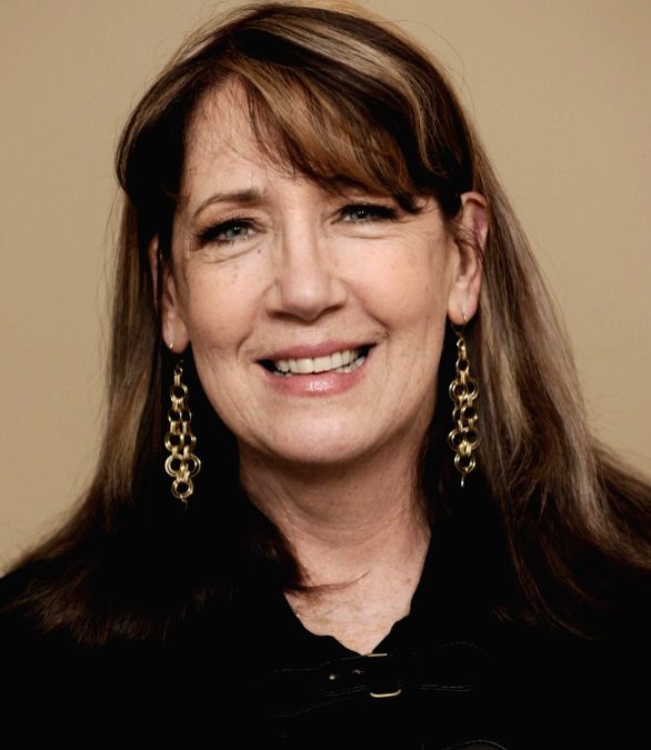 Ann Dowd joins thriller 'The Undertaker's Children' - Vimarsana News