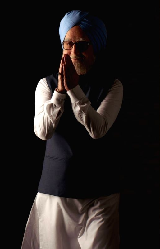 Anupam Kher mourns demise of his 'The Accidental Prime Minister' makeup artist - Vimarsana News