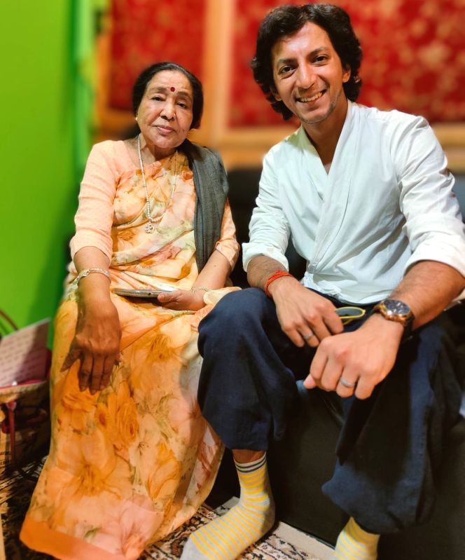 Asha Bhosle records a song for Anshuman Jha-starrer 'Hari-Om' - Vimarsana News