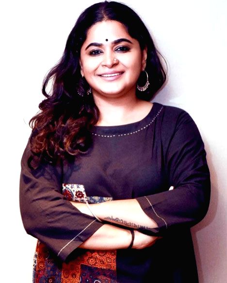 Ashwiny Iyer Tiwari finishes shoot of 'Faadu' - Vimarsana News
