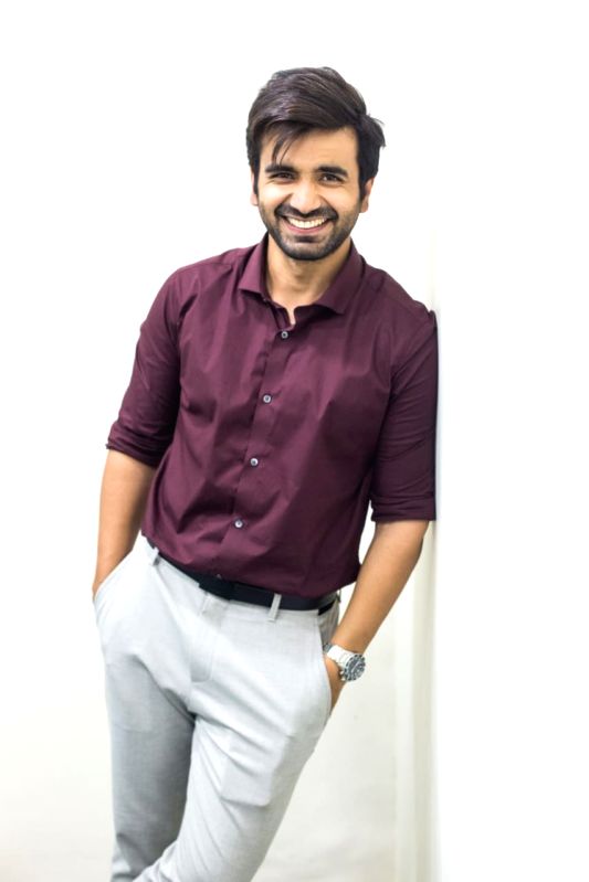 Ayush Mehra gets candid about 'How to Fall in Love' - Vimarsana News