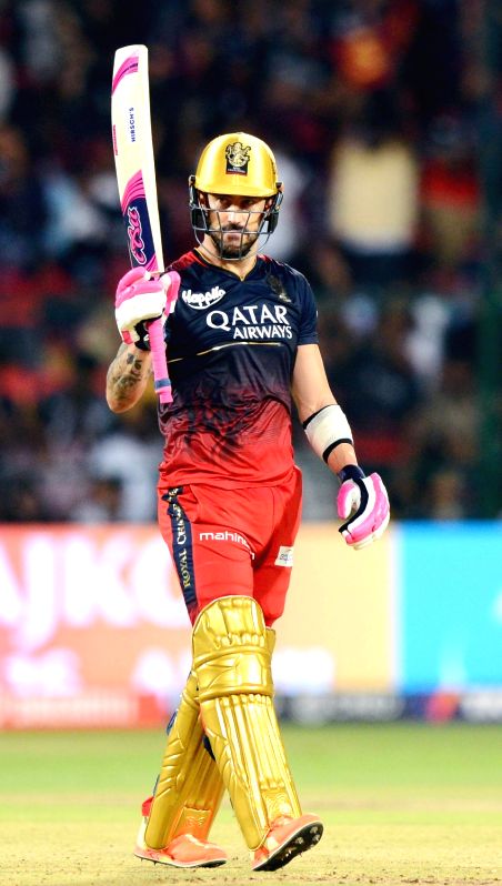 IPL 2023: RCB captain Du Plessis fined Rs 12 lakhs for slow over-rate, LSG's Avesh Khan reprimanded - Vimarsana News
