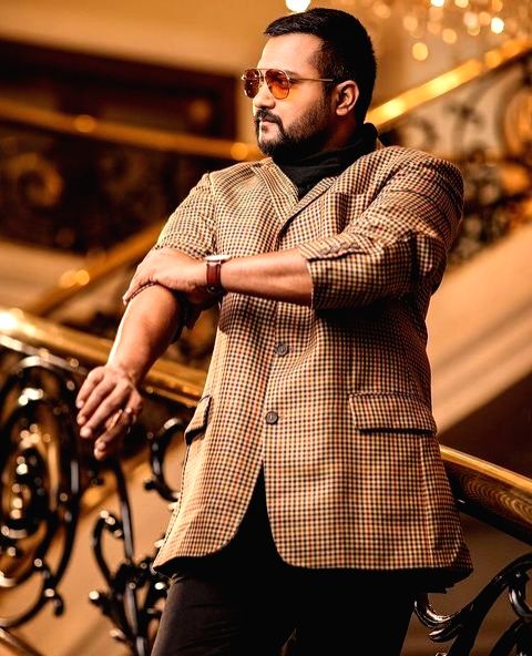 Bobby Simha's next titled 'Thadai Udai' - Vimarsana News