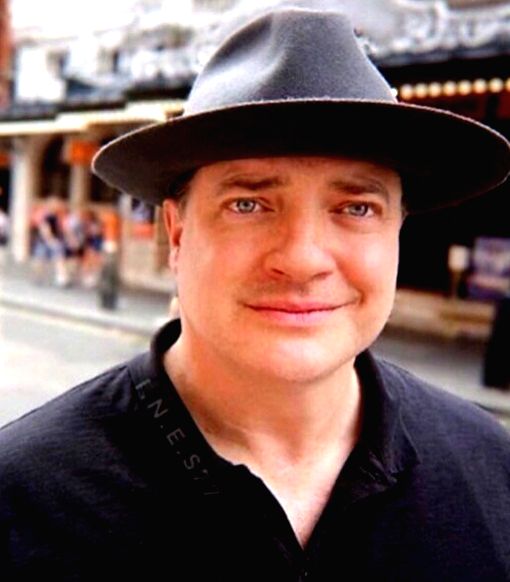 Brendan Fraser needed 5 ice bags daily to cool him in 'The Whale' suit - Vimarsana News