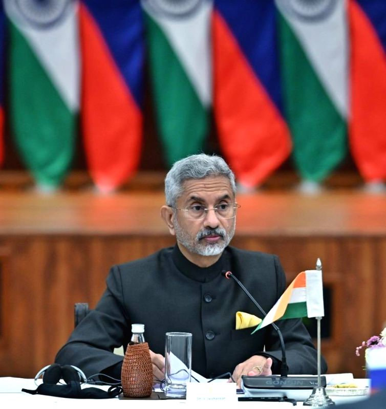 Jaishankar orders envoys to US, Canada to respond to death of 4 Indians being smuggled - Vimarsana News