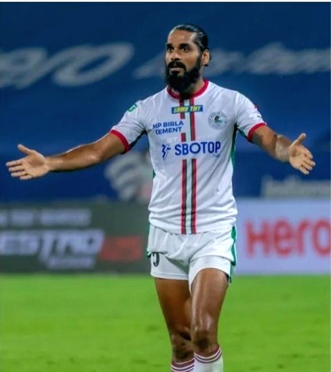 Defender Sandesh Jhingan joins Bengaluru FC - Vimarsana News