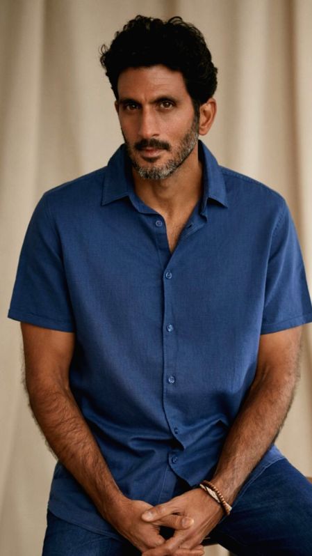 'Fauda' star Tsahi Halevi goes on a 'Mumbai darshan' with Nushrratt Bharuccha - Vimarsana News