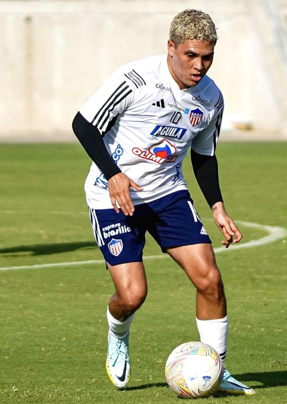 Colombia midfielder Quintero sets sights on Copa America - Vimarsana News