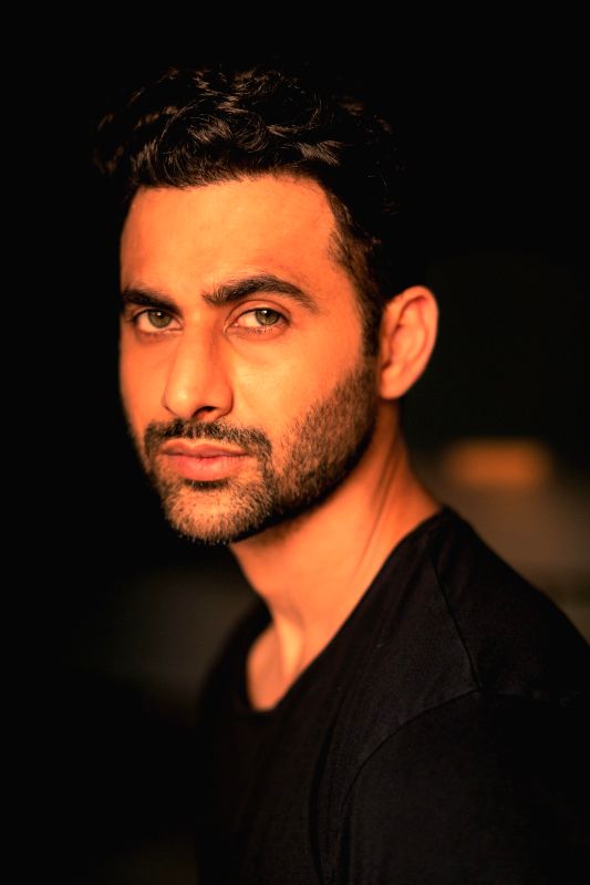 Freddy Daruwala to make international debut with 'Aaina' - Vimarsana News