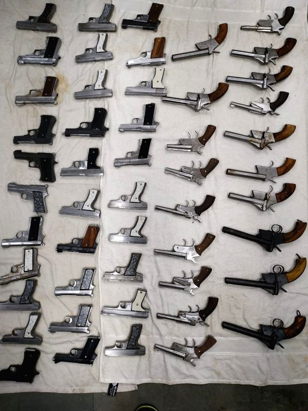 Inter-state arms supplier nabbed in Delhi, 10 pistols recovered - Vimarsana News