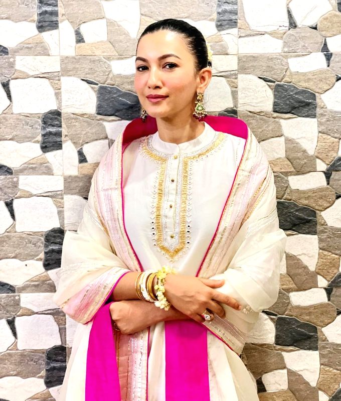 Gauahar Khan: Finally getting time to feel like a newly-wedded bride - Vimarsana News