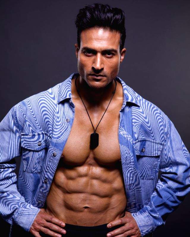 Guru Mann reveals why he's playing himself in 'Pagalpan Next Level' - Vimarsana News