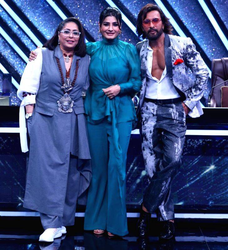 'IBD 3': Raveena Tandon performs her iconic 'Tip Tip Barsa Paani' - Vimarsana News