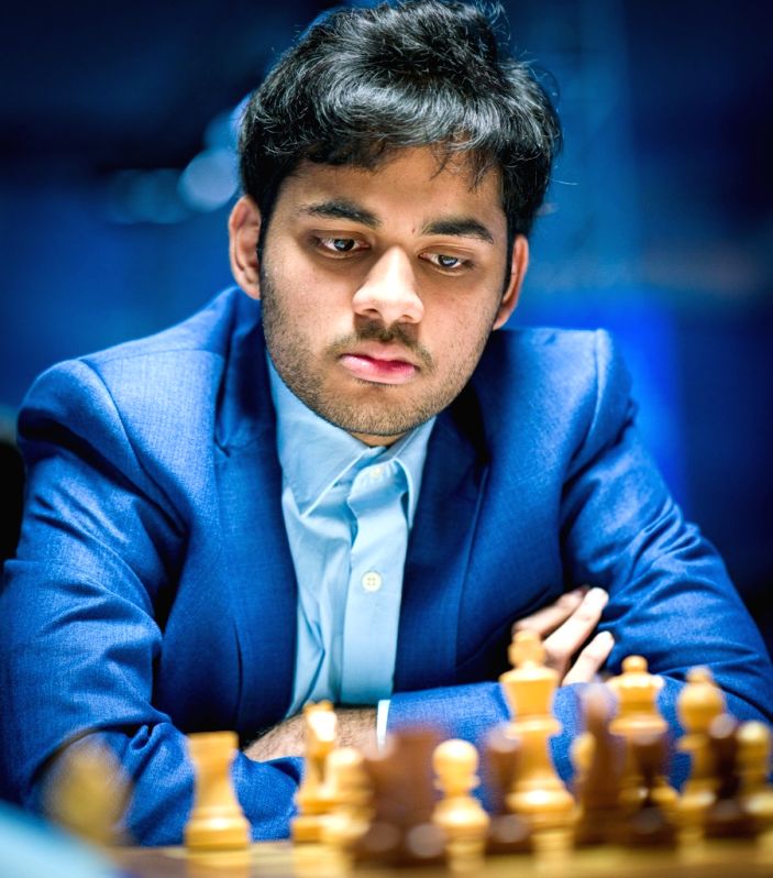 Magnus Carlsen nears 2900 as India teenager Arjun Erigaisi suffers setback on first day of final - Vimarsana News