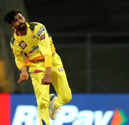 CSK unfollow Ravindra Jadeja on Instagram; speculation about rift grows - Vimarsana News