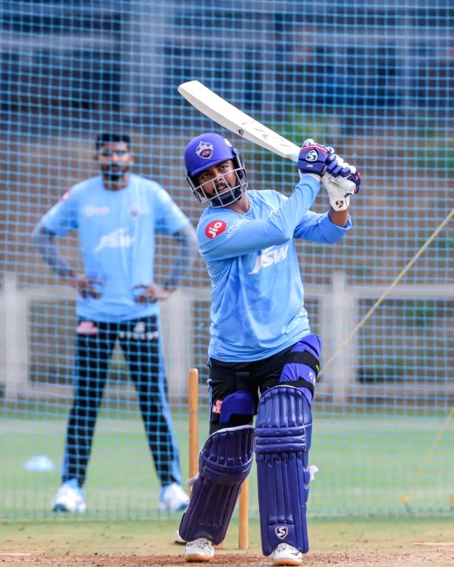 IPL 2022: Shaw unlikely to feature in Delhi's remaining league matches, hints Watson - Vimarsana News
