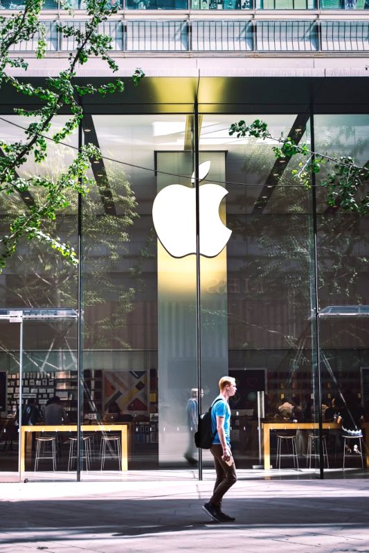 Apple restores service after outage for 2nd straight day - Vimarsana News