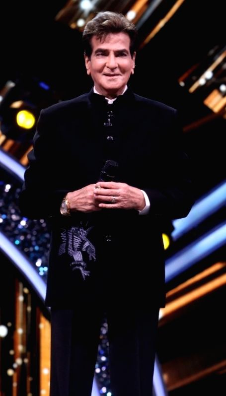 Jeetendra tells 'Indian Idol 13' contestant to 'try in films' as an actress - Vimarsana News