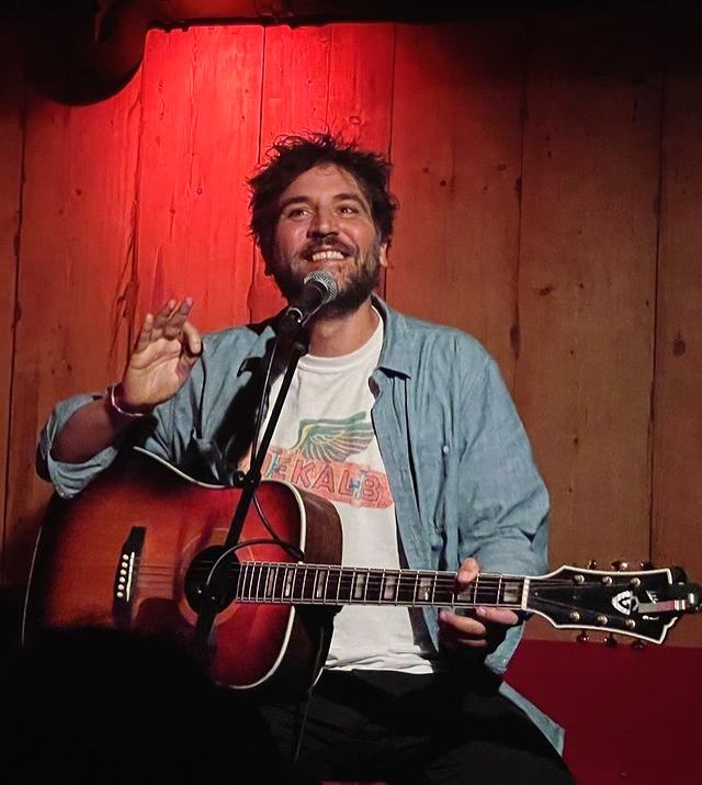 Josh Radnor says his new single 'Learning' already was existing, he merely grabbed it - Vimarsana News