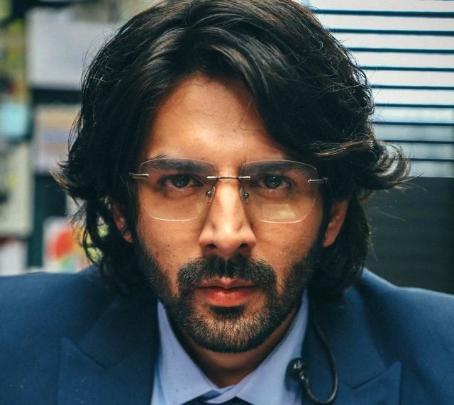 Dhamaka trailer: News anchor Kartik Aaryan's chase for TRP converts into a chase for life - Vimarsana News