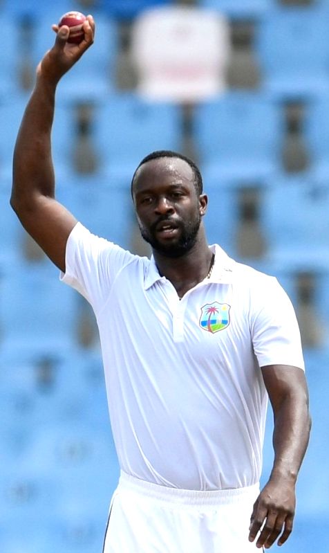 Build your own legacy: Kemar Roach words of wisdom to young Shamar Joseph - Vimarsana News