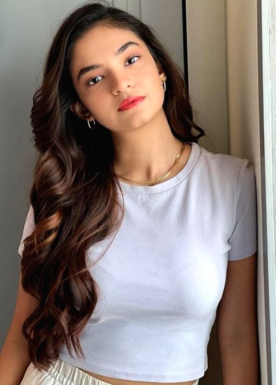 'Khatron Ke Khiladi' star Anushka Sen to host 'Not Just A Chat Show' - Vimarsana News