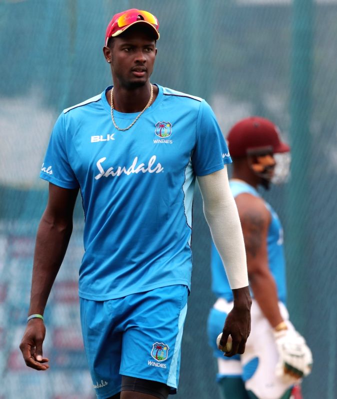 ECB racism row: Umpire Holder says he will persist with his claims - Vimarsana News