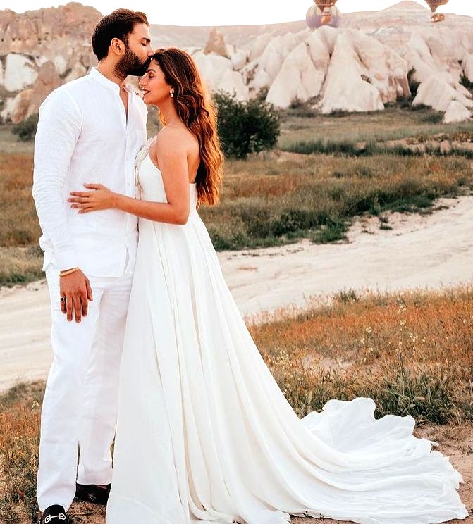 Malvika Raaj, young Poo from 'K3G', is set to tie the knot with long-time partner - Vimarsana News