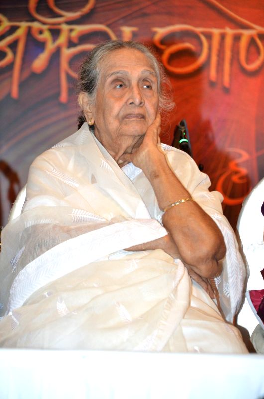PM Modi condoles death of veteran actor Sulochana - Vimarsana News