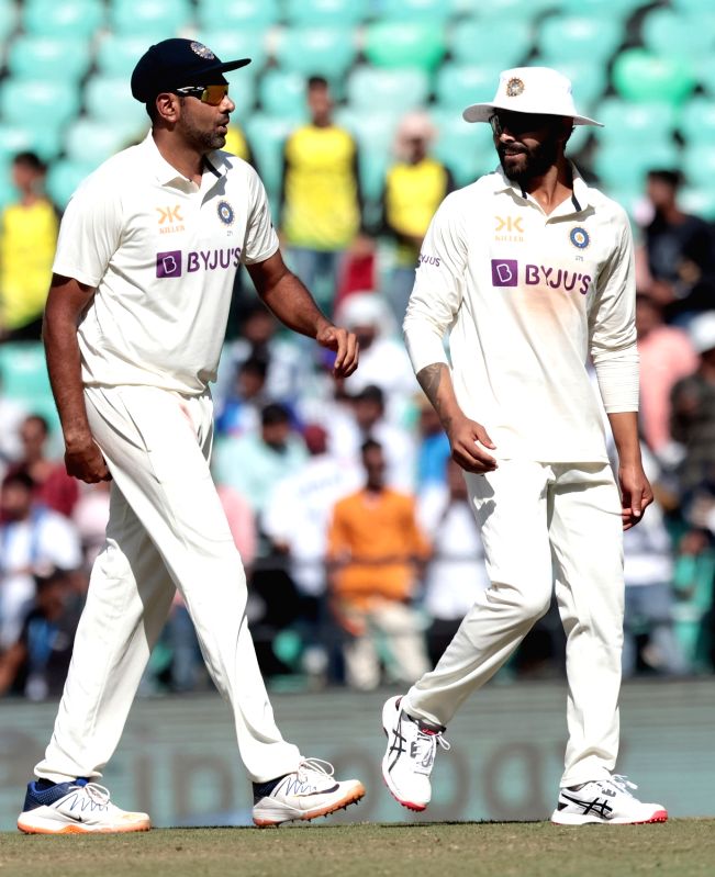 I expect Ashwin and Jadeja to bowl a lot of overs on Day 5: Aakash Chopra - Vimarsana News