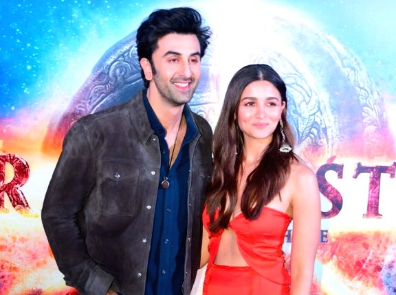 Neetu Kapoor, Soni Razdan, Mouni Roy and fans rejoice Brahmastra’s final wrap after 5 years
