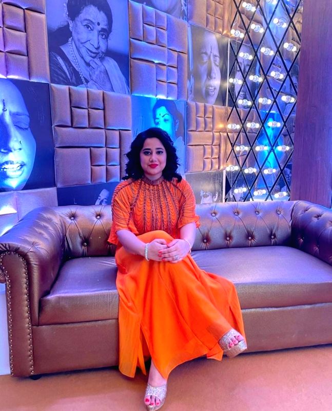 Payal Dev on using live instruments for 'Danka baja' in 'Mumbai Saga' - Vimarsana News