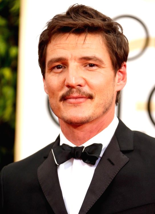 Pedro Pascal dozed off during eye-gouging scene in 'Game Of Thrones' - Vimarsana News