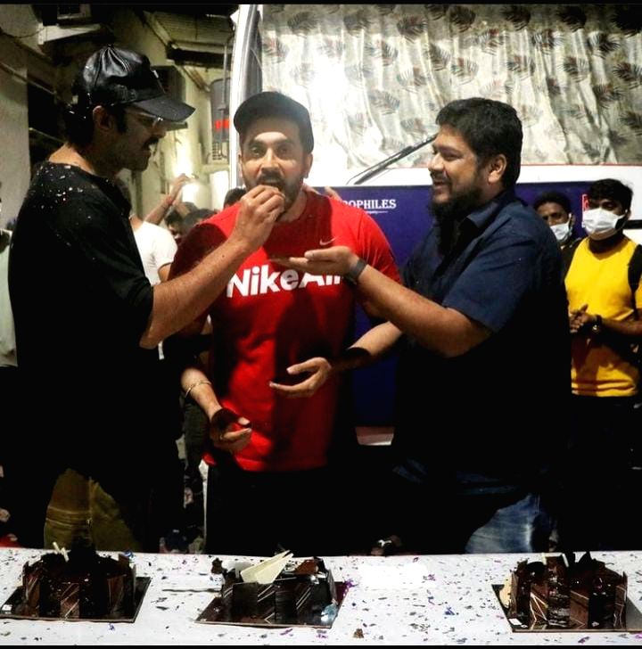Prabhas sends birthday wishes to 'Adipurush' co-star Sunny Singh - Vimarsana News