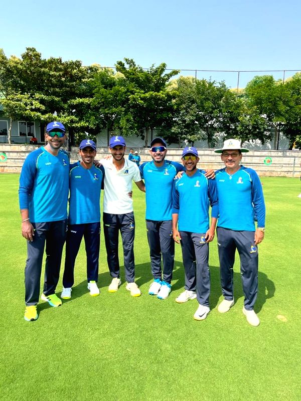 Rain threat looms large over Ranji Trophy quarterfinals as knockout stage begins - Vimarsana News